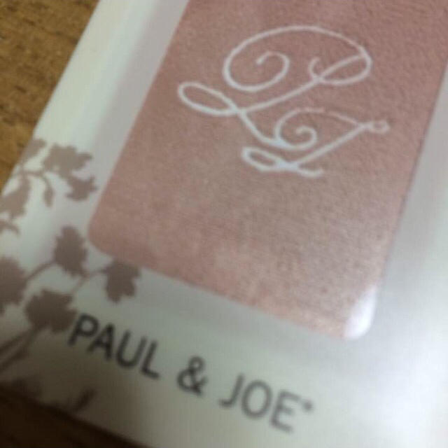 PAUL & JOE(ポールアンドジョー)のmさま専用  コスメ/美容のベースメイク/化粧品(アイシャドウ)の商品写真