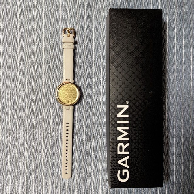 Garmin Lily Sport Light Sand / Rose Gold