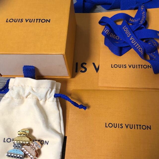 LOUIS VUITTON(ルイヴィトン)のルイヴィトン アクセソワール シュブ ナノグラム PM バレッタ レディースのヘアアクセサリー(バレッタ/ヘアクリップ)の商品写真