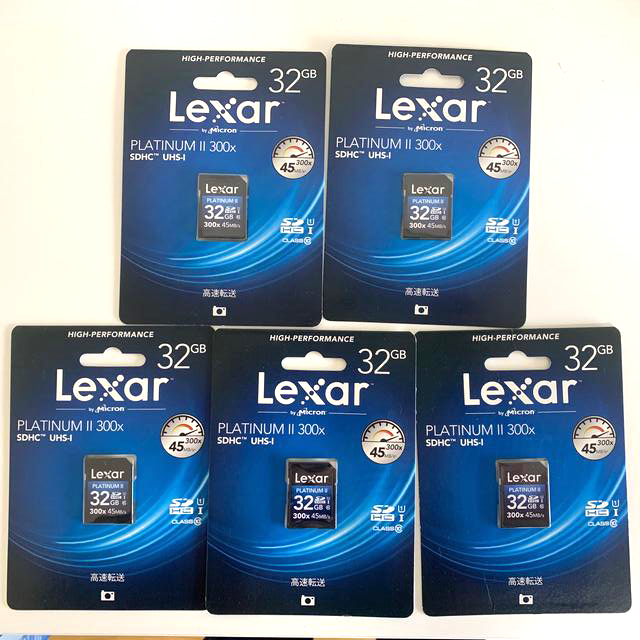 Lexar LSD32GBBJP300 スマホ/家電/カメラのカメラ(その他)の商品写真