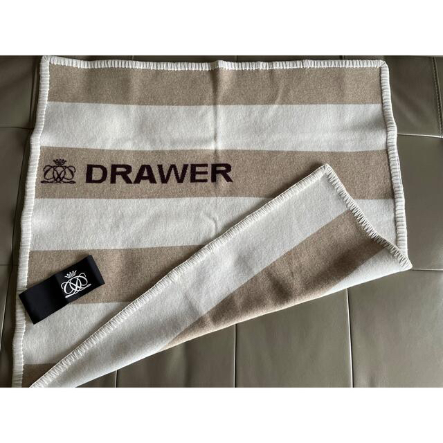 Drawer(ドゥロワー)のドゥロワー  Drawer  ブランケット　ひざ掛け　非売品　ノベルティ レディースのアクセサリー(その他)の商品写真