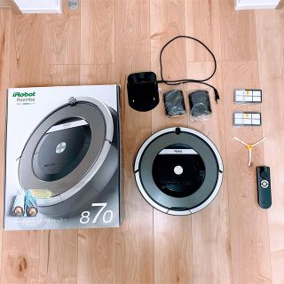 iRobot - ルンバ870の通販 by S's shop｜アイロボットならラクマ