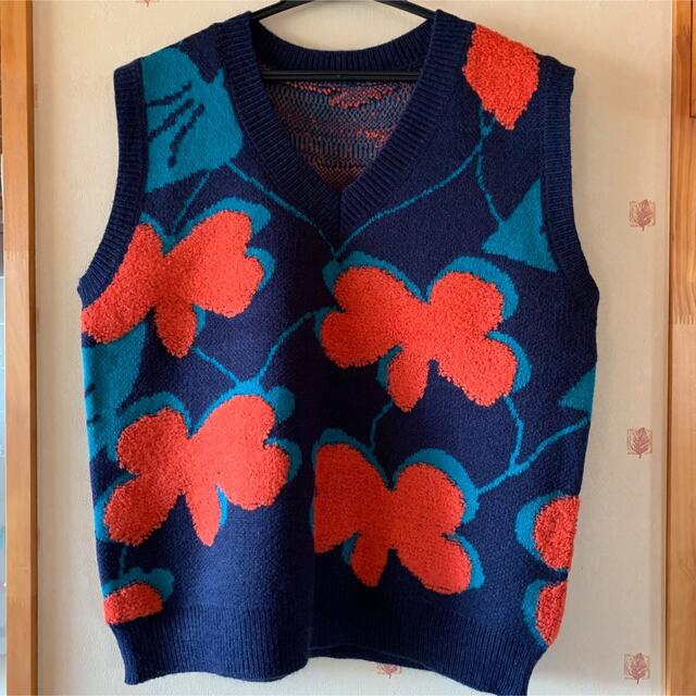 FLOWER VEST レディースのトップス(ベスト/ジレ)の商品写真