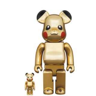 メディコムトイ(MEDICOM TOY)のBE@RBRICK ピカチュウ GOLD CHROME Ver.100％400％(キャラクターグッズ)