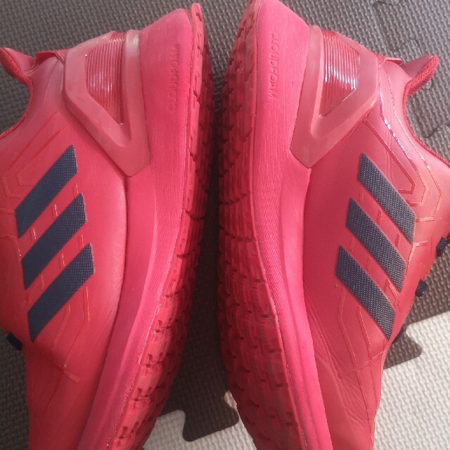 adidas(アディダス)の【中古】adidas　マーベル　スニーカー　23センチ キッズ/ベビー/マタニティのキッズ靴/シューズ(15cm~)(スニーカー)の商品写真