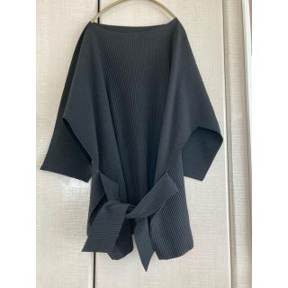 ミイ(me)のISSEI MIYAKE me  トップス(カットソー(長袖/七分))