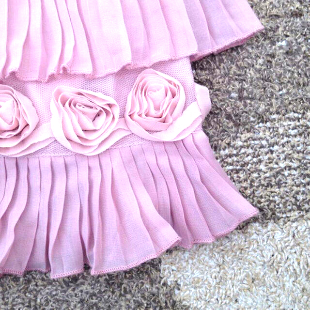 axes femme(アクシーズファム)の★axes femme★プリーツシフォン ピンク バラ 春スカート レディースのスカート(ひざ丈スカート)の商品写真