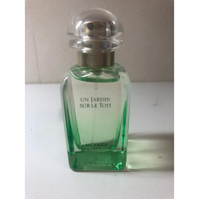 HERMES エルメス　屋根の上の庭　香水 50ml