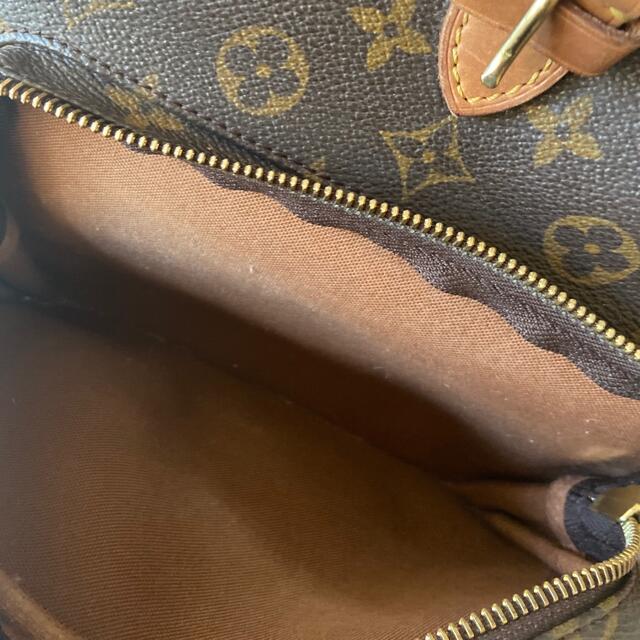 LOUIS VUITTON(ルイヴィトン)のルイヴィトン　モンスリGM レディースのバッグ(リュック/バックパック)の商品写真