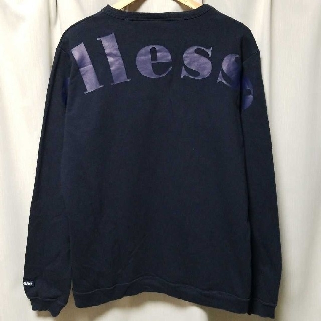 ellesse エレッセ ロゴクルースウェット メンズ レディース EH39101-Nの通販 by もりもり's shop｜エレッセならラクマ