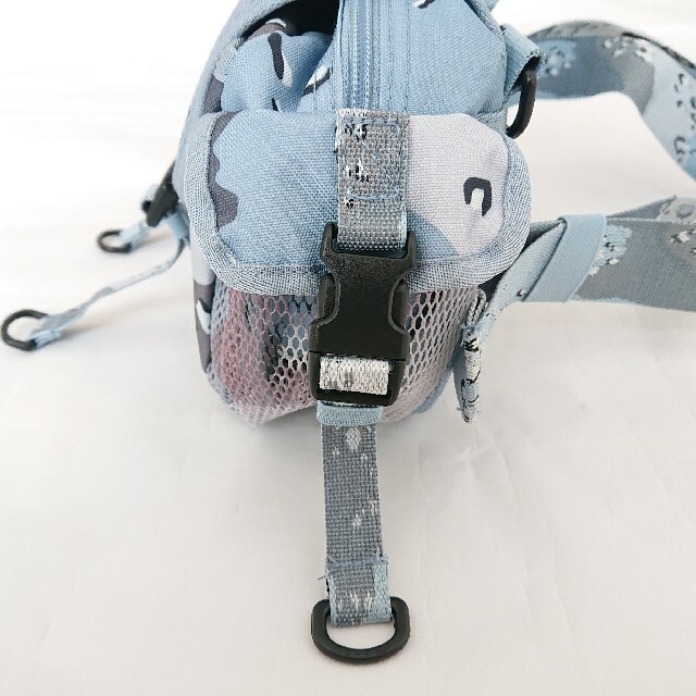 極美品 Supreme 20SS Waist Bag Blue Camo 極美品 Supreme 20SS Waist Bag Blue Camo