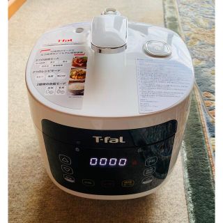 ティファール(T-fal)のくろみつきなこ様専用ティファール電気圧力鍋CY3501JP(調理機器)