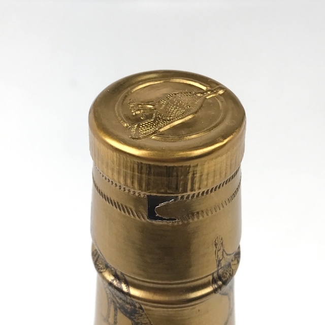 ワイルドターキー 12年 ゴールドラベル 750ml 食品/飲料/酒の酒(ウイスキー)の商品写真