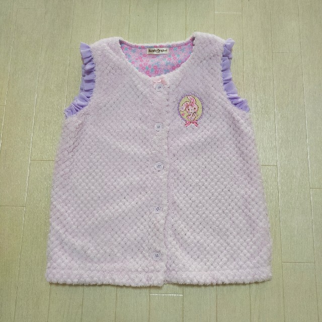 サンリオ(サンリオ)のサンリオ　ぼんぼんりぼん　ルームベスト130ｃｍ キッズ/ベビー/マタニティのキッズ服女の子用(90cm~)(パジャマ)の商品写真