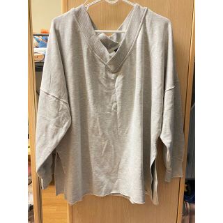 ナイキ(NIKE)のNIKE YOGA女子トップス(Tシャツ(長袖/七分))