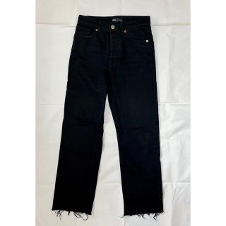 ザラ(ZARA)のhari 様専用　ZARA ブラックデニム　デニム　デニムパンツ　黒　レディース(デニム/ジーンズ)