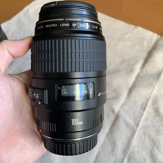 Canon MACRO LENS EF 100mm 2.8