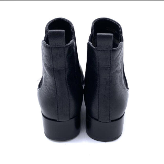 Cole Haan(コールハーン)の【美品】COLE HAAN コールハーン レザー サイドコア ブーティー  黒 レディースの靴/シューズ(ブーツ)の商品写真