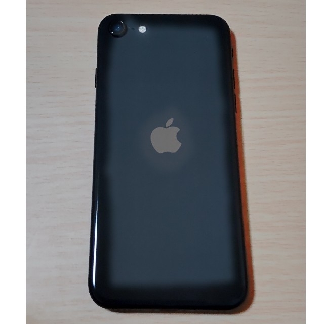 iPhone SE 128GB ブラック 2