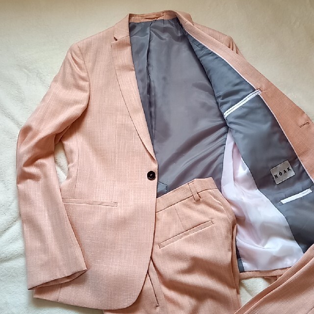 カジュアルスーツ　セットアップ　ピンク　薄オレンジ メンズのスーツ(セットアップ)の商品写真