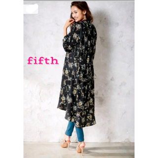 フィフス(fifth)の送料込★fifthフィフス★フィッシュテール花柄ワンピース(ロングワンピース/マキシワンピース)