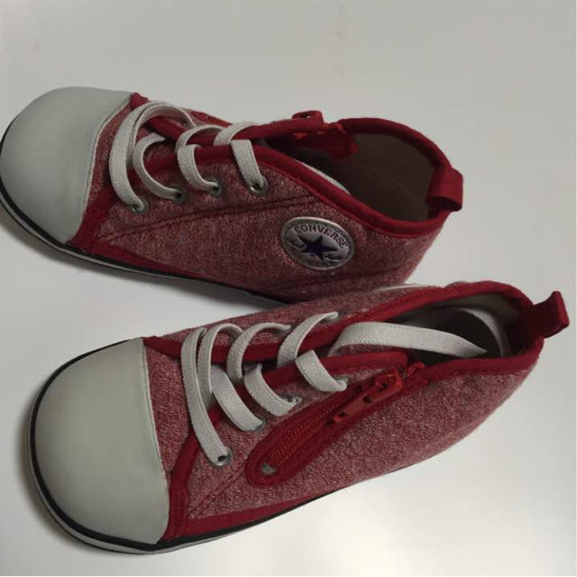 CONVERSE(コンバース)の専用です キッズ/ベビー/マタニティのキッズ靴/シューズ(15cm~)(スニーカー)の商品写真