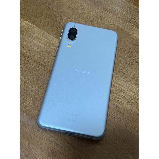 AQUOS(アクオス)のAQUOS SH-02M本体 スマホ/家電/カメラのスマートフォン/携帯電話(スマートフォン本体)の商品写真