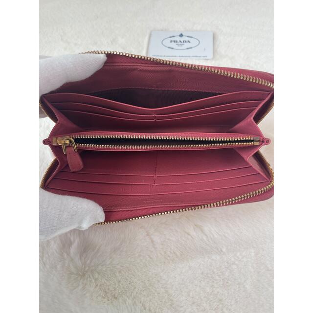 PRADA(プラダ)のプラダ サフィアーノ ラウンドファスナー 長財布　PRADA財布 ピンク レディースのファッション小物(財布)の商品写真