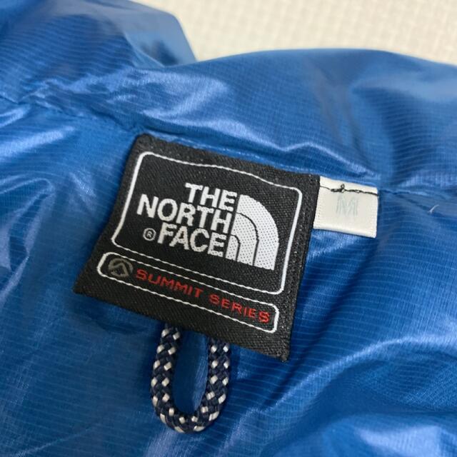 THE NORTH FACE(ザノースフェイス)の収納袋付！ノースフェイス 軽量 アコンカグア ダウンベスト ブルー メンズのジャケット/アウター(ダウンベスト)の商品写真