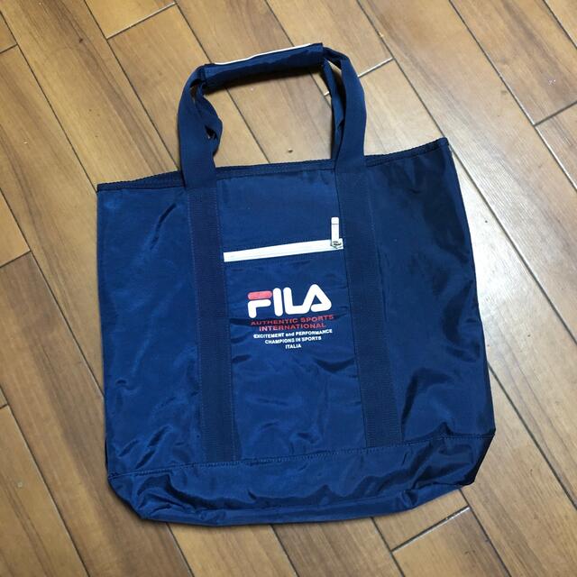 FILA(フィラ)のフィラテニスバック スポーツ/アウトドアのテニス(バッグ)の商品写真