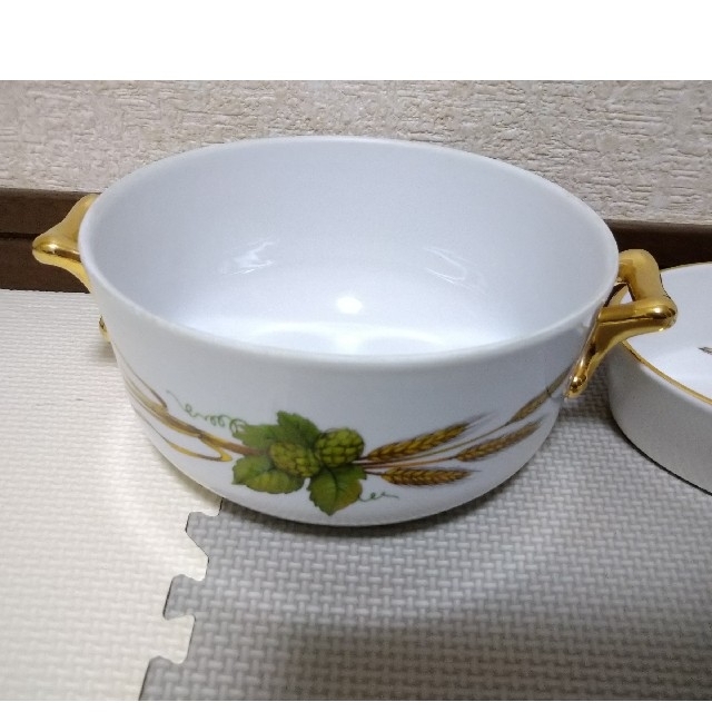 Royal Worcester(ロイヤルウースター)のロイヤルウースター スープボウル、オーバル深皿、お皿セット【最終価格】 インテリア/住まい/日用品のキッチン/食器(食器)の商品写真