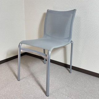 カッシーナ(Cassina)のALIASアリアス ハイフレームチェア アルベルトメダカッシーナイクスシー 6万(ダイニングチェア)