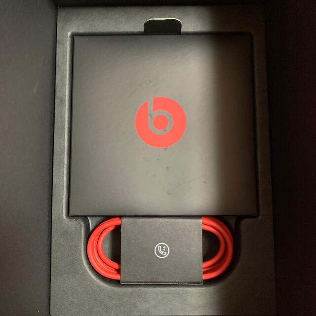 Beats by Dr Dre(ビーツバイドクタードレ)のBeats by Dr Dre SOLO2 WIRELESS RED スマホ/家電/カメラのオーディオ機器(ヘッドフォン/イヤフォン)の商品写真