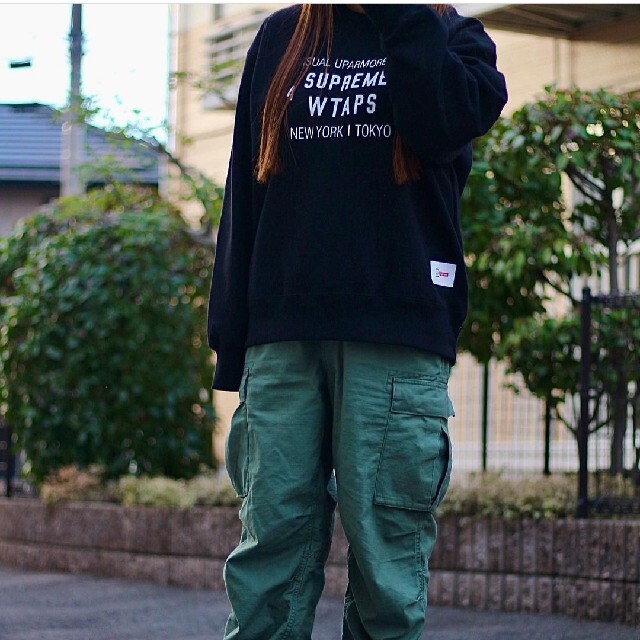 Supreme(シュプリーム)のSupreme®/WTAPS® Crewneck Lsize メンズのトップス(スウェット)の商品写真