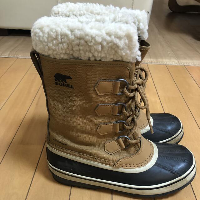 SOREL(ソレル)のSOREL ソレル カリブー Caribou  ベージュ　スノーブーツ 25cm レディースの靴/シューズ(ブーツ)の商品写真