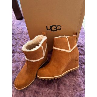 アグ(UGG)のUGG スエード　ウェッジ　ボア　ショートブーツ　ムートン　インヒール　7(ブーツ)