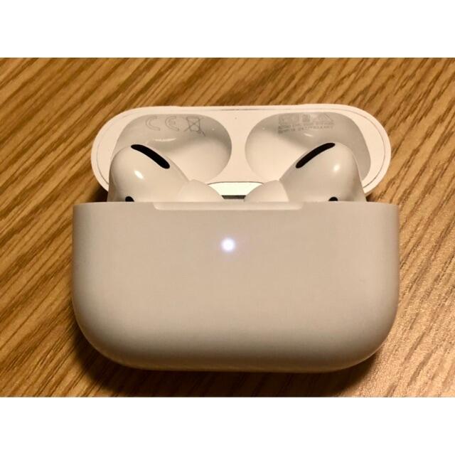 AirPods Pro ケース　イヤホン　純正イヤピースMサイズ新品付き