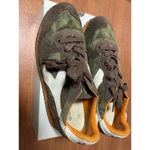 DIADORA(ディアドラ)のDiadira TRIDENT CAMO BROWN WHITE 27.5 メンズの靴/シューズ(スニーカー)の商品写真