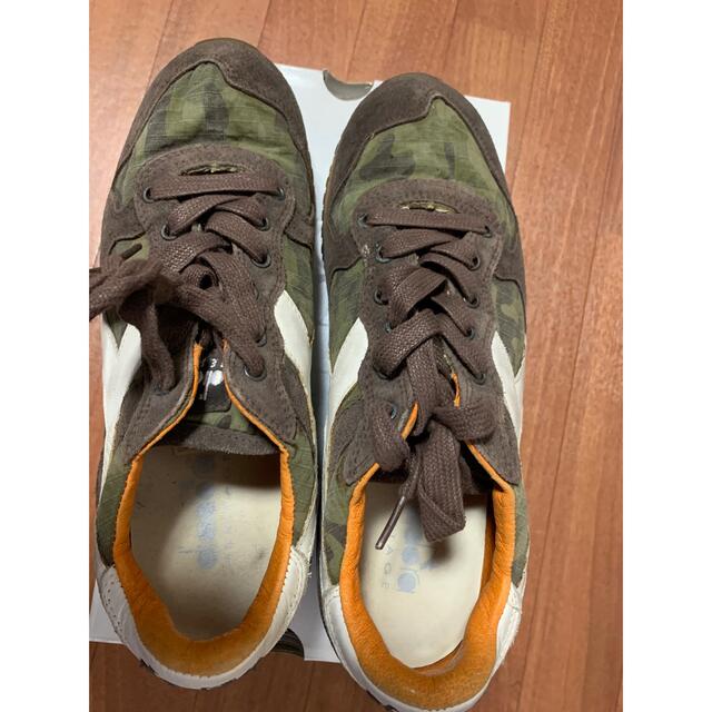 DIADORA(ディアドラ)のDiadira TRIDENT CAMO BROWN WHITE 27.5 メンズの靴/シューズ(スニーカー)の商品写真