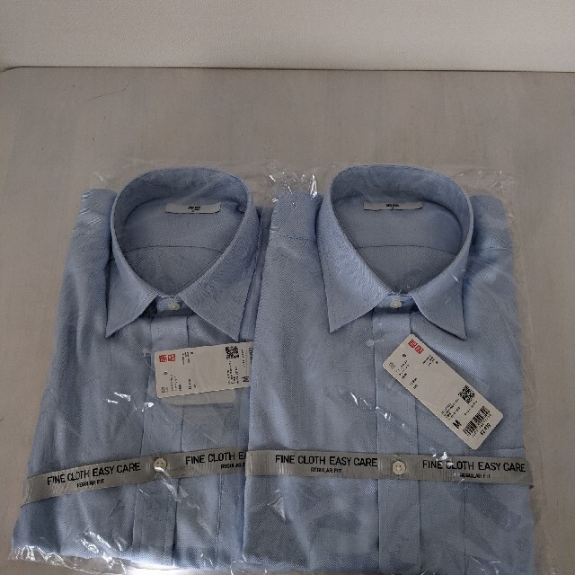 UNIQLO(ユニクロ)の2点セットファインクロスドビーシャツ(レギュラーカラー・長袖) メンズのトップス(シャツ)の商品写真
