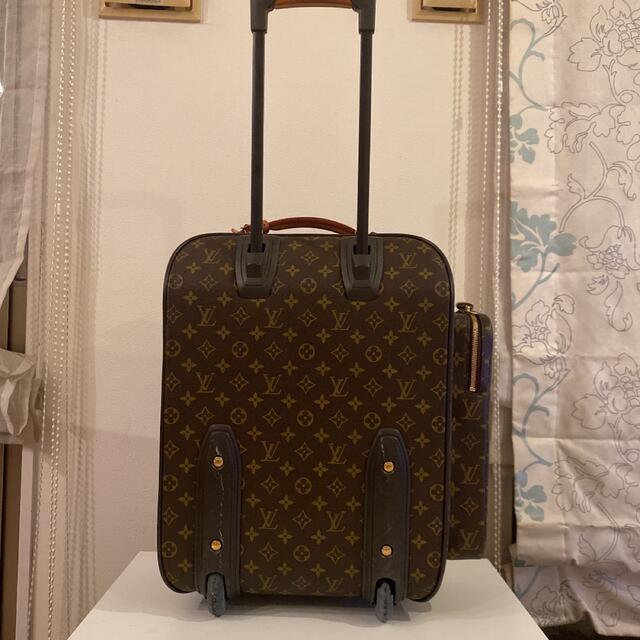 LOUIS VUITTON(ルイヴィトン)のルイヴィトン　旅行キャリー レディースのバッグ(スーツケース/キャリーバッグ)の商品写真