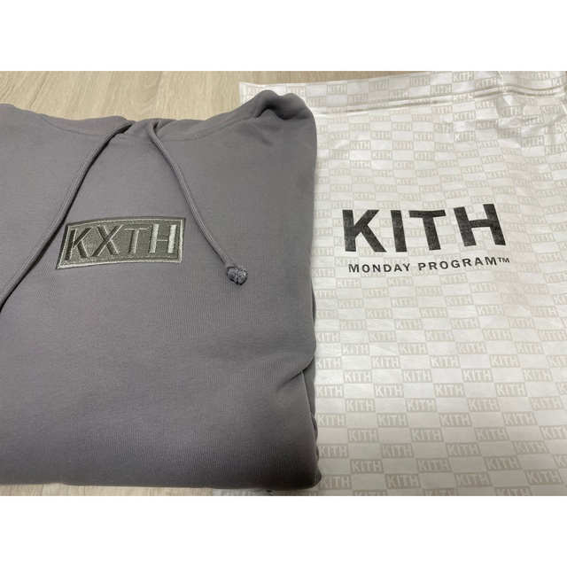 Kith Cyber Monday Hoodie Statue XL メンズのトップス(パーカー)の商品写真