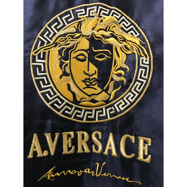 VERSACE(ヴェルサーチ)のA.VERSACE  リバーシブルジャケット  メデューサ  刺繍ロゴ メンズのジャケット/アウター(その他)の商品写真