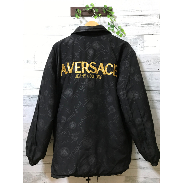 VERSACE(ヴェルサーチ)のA.VERSACE  リバーシブルジャケット  メデューサ  刺繍ロゴ メンズのジャケット/アウター(その他)の商品写真