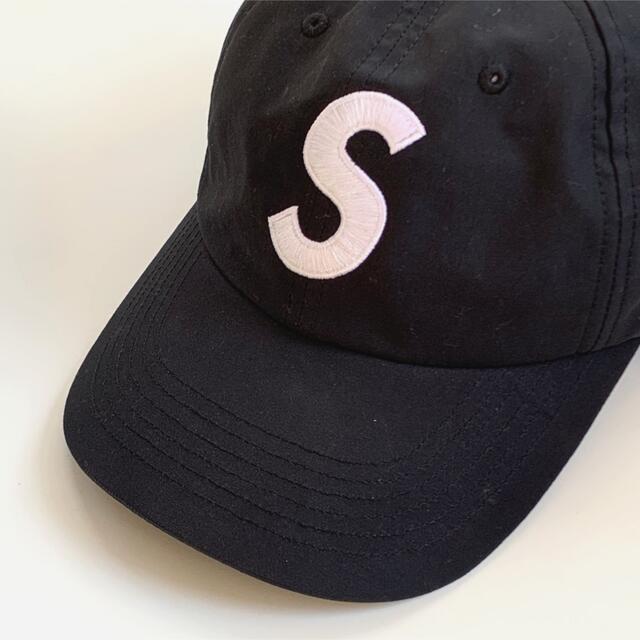 Supreme(シュプリーム)のsupreme シュプリーム Sロゴ キャップ S Logo 6-Panel 黒 メンズの帽子(キャップ)の商品写真