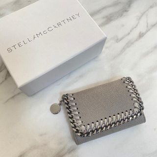 ステラマッカートニー(Stella McCartney)のラスト１【新品】STELLA McCARTNEY ファラベラ キーケース グレー(キーケース)