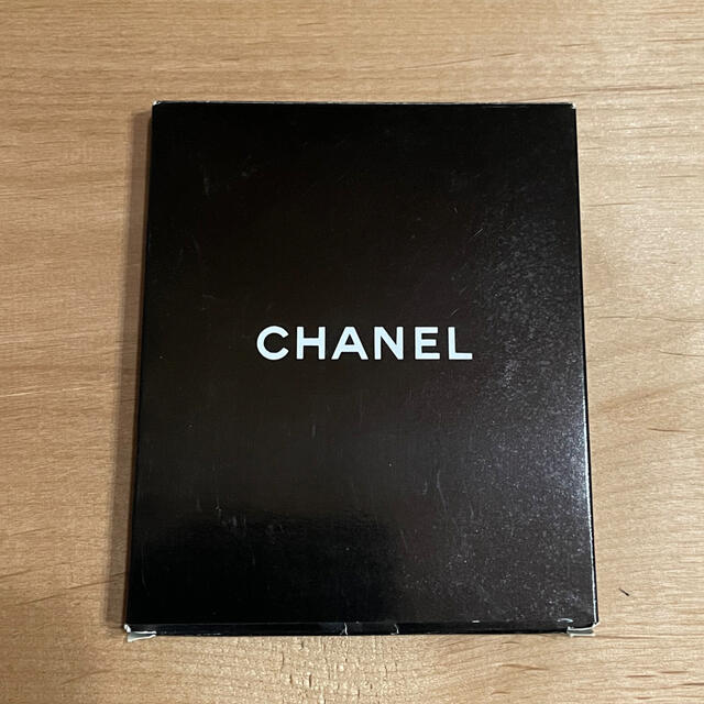 CHANEL(シャネル)のCHANEL シャネル　手鏡 レディースのファッション小物(ミラー)の商品写真