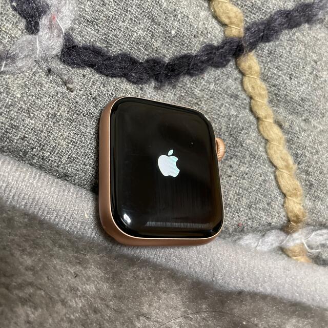 Apple Watch Series 4  40mm ゴールドアルミ ピンクスポ