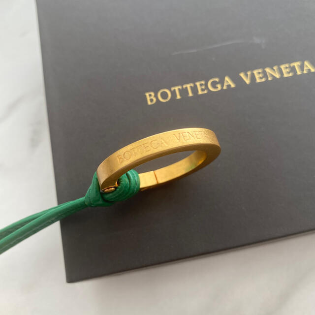 Bottega Veneta(ボッテガヴェネタ)の【新品】BOTTEGA VENETA ボッテガ とうもろこし キーホルダー レディースのファッション小物(キーホルダー)の商品写真