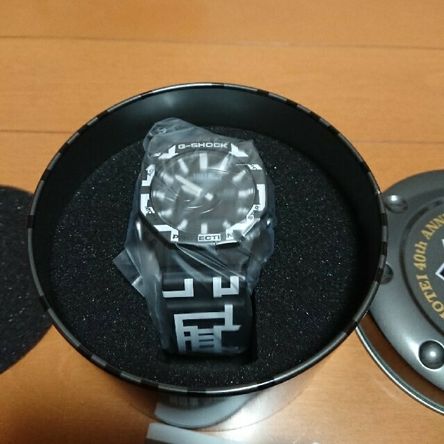 CASIO(カシオ)のCASIO G-SHOCK 布袋寅泰 40th GA-2100HT-1AJR メンズの時計(腕時計(アナログ))の商品写真